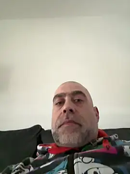 Snapshot of Bleueyez007 chatting on February 2025 10:14:01 AM Bleueyez007 online show from February 2025 10:14:01 AM