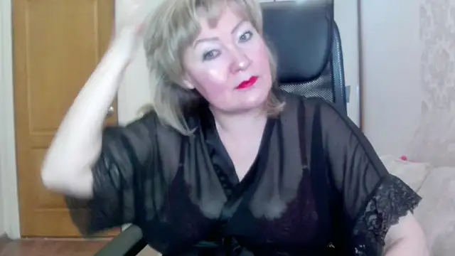 Snapshot of Victoria_secrets_ chatting on June 2026 04:46:01 AM Victoria secrets online show from June 2026 04:46:01 AM