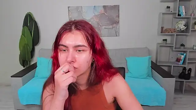 Snapshot of GabriellaMays chatting on April 2026 05:05:01 AM GabriellaMays online show from April 2026 05:05:01 AM