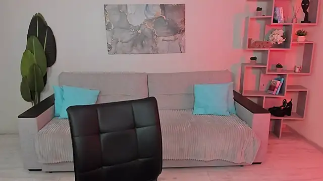 Snapshot of GabriellaMays chatting on April 2026 05:12:02 AM GabriellaMays online show from April 2026 05:12:02 AM