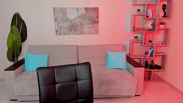 Snapshot of GabriellaMays chatting on April 2026 05:10:01 AM GabriellaMays online show from April 2026 05:10:01 AM