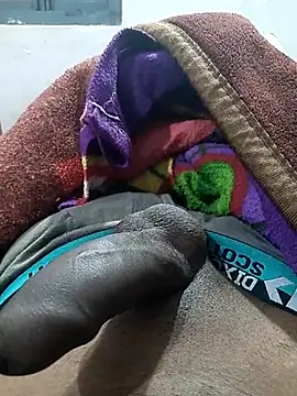 Snapshot of boyyouwant33 chatting on February 2025 12:33:01 PM boyyouwant33 online show from February 2025 12:33:01 PM