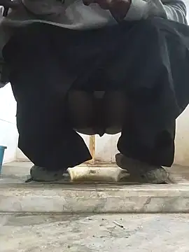 Snapshot of boyyouwant33 chatting on December 2025 10:57:01 AM boyyouwant33 online show from December 2025 10:57:01 AM