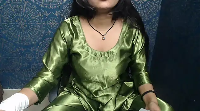 megancatluna online show from March 2025 05:44:01 AM