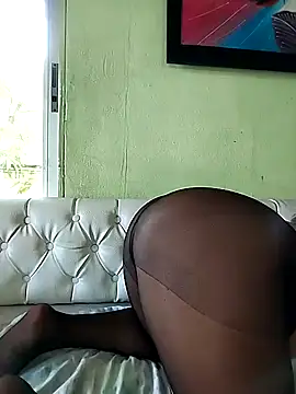 lilithathenea online show from October 2025 02:23:02 PM