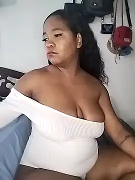 lilithathenea online show from October 2025 02:13:01 PM