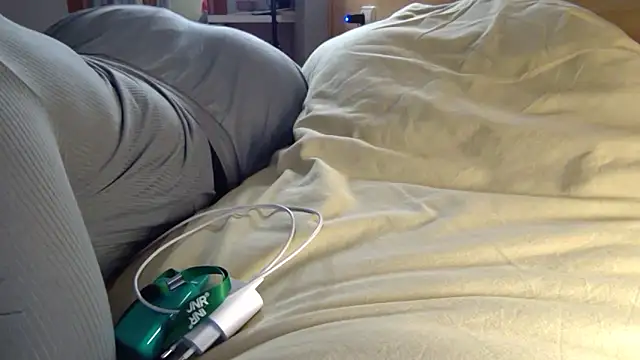 Snapshot of Halima_misshotpussy13 chatting on February 2025 01:31:02 AM Halima misshotpussy13 online show from February 2025 01:31:02 AM