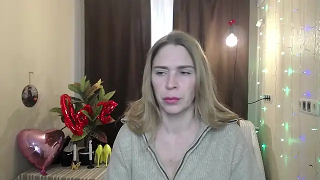 TessaDaybreak online show from February 2025 12:47:01 PM