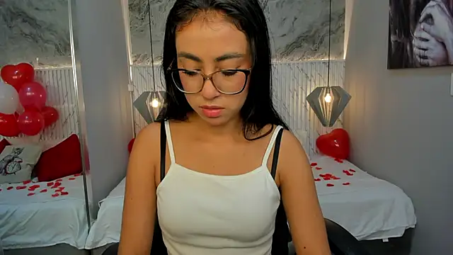 lucelly 15 online show from February 2025 11:50:02 AM