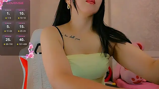 Snapshot of Demonic_Angel_ chatting on July 2026 05:45:01 PM Demonic Angel online show from July 2026 05:45:01 PM