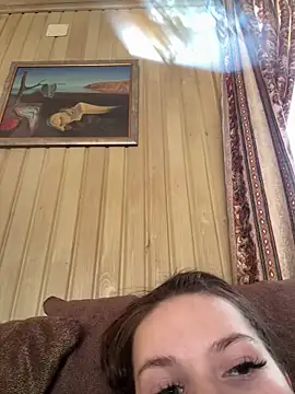 -Amora online show from February 2026 12:31:01 PM