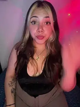 Snapshot of _ivyginger chatting on March 2026 03:13:01 AM ivyginger online show from March 2026 03:13:01 AM