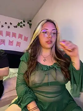 Snapshot of _ivyginger chatting on March 2026 04:40:02 AM ivyginger online show from March 2026 04:40:02 AM