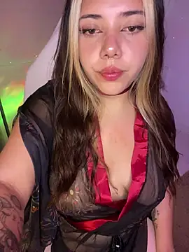 Snapshot of _ivyginger chatting on April 2026 03:29:02 AM ivyginger online show from April 2026 03:29:02 AM