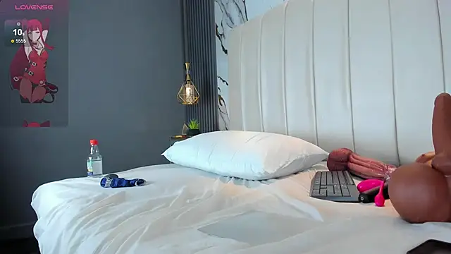 EvaMillins online show from November 2025 04:23:02 AM