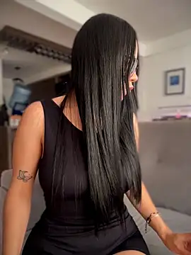 Naatalia online show from March 2026 10:16:01 PM