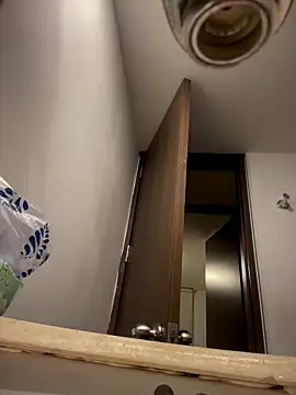 Naatalia online show from April 2026 11:37:02 PM