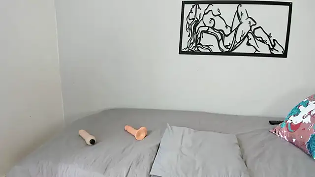 karina-lopez online show from October 2025 03:01:02 PM