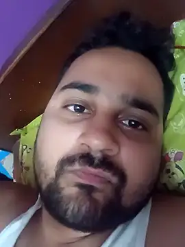 Snapshot of susthovai chatting on March 2026 05:06:01 PM susthovai online show from March 2026 05:06:01 PM