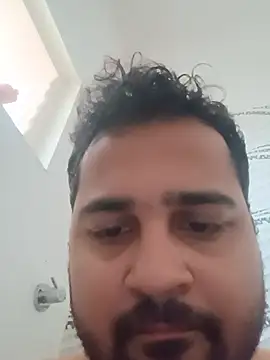 Snapshot of susthovai chatting on May 2026 01:58:02 AM susthovai online show from May 2026 01:58:02 AM