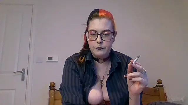 Snapshot of Tattooedlady_0626 chatting on March 2025 02:45:02 PM Tattooedlady 0626 online show from March 2025 02:45:02 PM