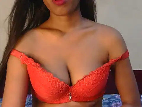 Snapshot of Riyaa_Kaur chatting on April 2026 08:47:01 PM Riyaa Kaur online show from April 2026 08:47:01 PM