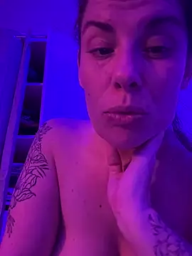 Lar0uch online show from February 2025 08:40:01 AM