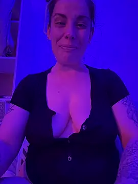 Lar0uch online show from February 2025 05:20:02 PM