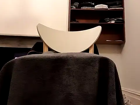 MystiqueRider online show from October 2025 12:57:02 PM