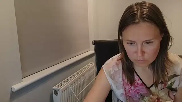 eatmypie69 online show from June 2026 09:30:02 PM