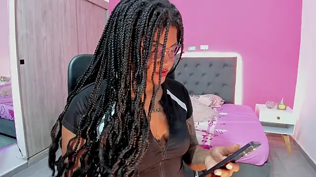 ZahraRose online show from November 2025 02:06:02 PM