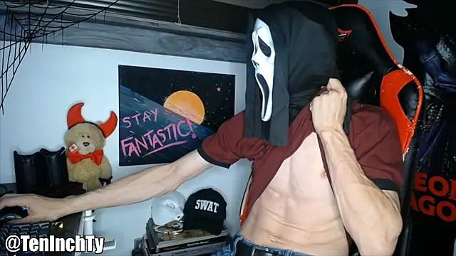 Snapshot of teninchty chatting on October 2025 03:53:02 AM teninchty online show from October 2025 03:53:02 AM