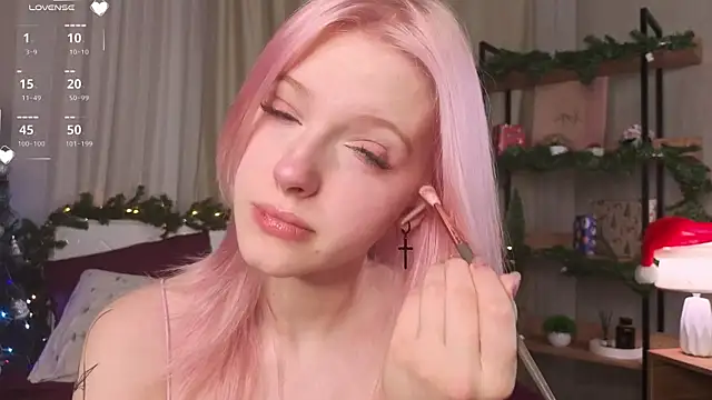 EdlaHewell online show from January 2026 01:19:01 AM