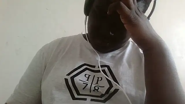 Akawsijunior21 online show from February 2025 03:15:02 PM