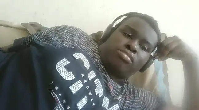 Akawsijunior21 online show from March 2025 05:50:02 PM