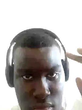 Akawsijunior21 online show from March 2025 10:20:01 PM