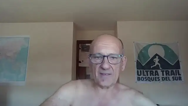 llopaco online show from October 2025 10:03:01 AM