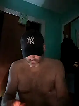 Novabear6996 online show from March 2025 11:22:02 AM