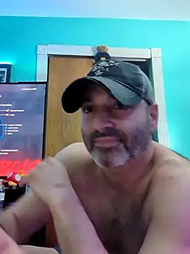 Snapshot of Novabear6996 chatting on March 2026 05:01:02 AM Novabear6996 online show from March 2026 05:01:02 AM