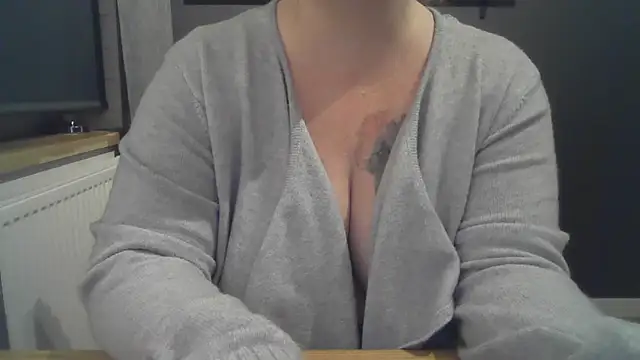 Snapshot of sizha6 chatting on March 2026 07:28:02 PM sizha6 online show from March 2026 07:28:02 PM