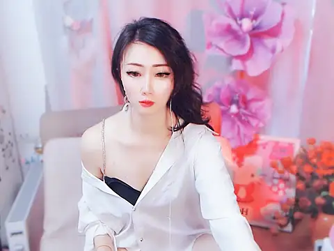 Snapshot of adelamiller chatting on December 2025 01:32:02 AM adelamiller online show from December 2025 01:32:02 AM