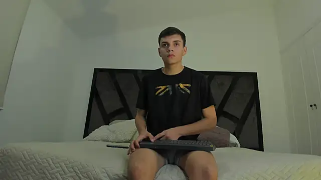 Snapshot of JacobRoberts1 chatting on February 2025 04:27:02 AM JacobRoberts1 online show from February 2025 04:27:02 AM