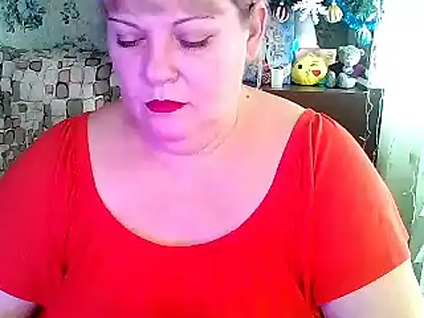 Snapshot of FlowerButterf chatting on January 2025 11:05:02 AM FlowerButterf online show from January 2025 11:05:02 AM