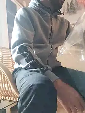 Snapshot of stfbi chatting on March 2025 02:58:01 PM stfbi online show from March 2025 02:58:01 PM