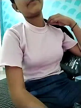 Snapshot of Aaradhna-hoy chatting on March 2025 12:09:02 PM Aaradhna-hoy online show from March 2025 12:09:02 PM