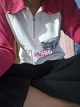 Snapshot of Aaradhna-hoy chatting on October 2025 09:33:01 AM Aaradhna-hoy online show from October 2025 09:33:01 AM