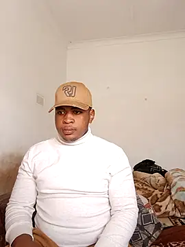 Snapshot of bosszonke123 chatting on April 2026 12:37:01 PM bosszonke123 online show from April 2026 12:37:01 PM