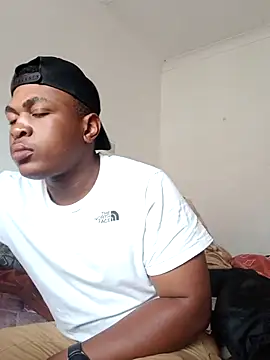 Snapshot of bosszonke123 chatting on April 2026 12:51:02 PM bosszonke123 online show from April 2026 12:51:02 PM