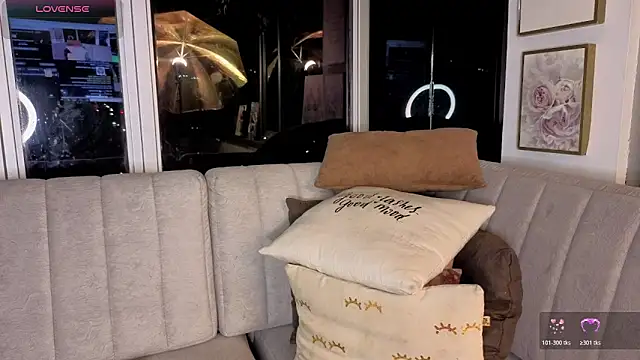 Ivanna West online show from January 2026 10:06:01 AM