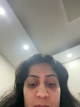 Snapshot of maggie080 chatting on December 2025 12:11:02 PM maggie080 online show from December 2025 12:11:02 PM